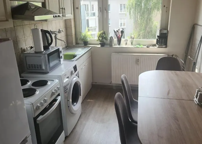 アパート Monteurwohnung 7 In Direkter Naehe Zur Veltinsarena *